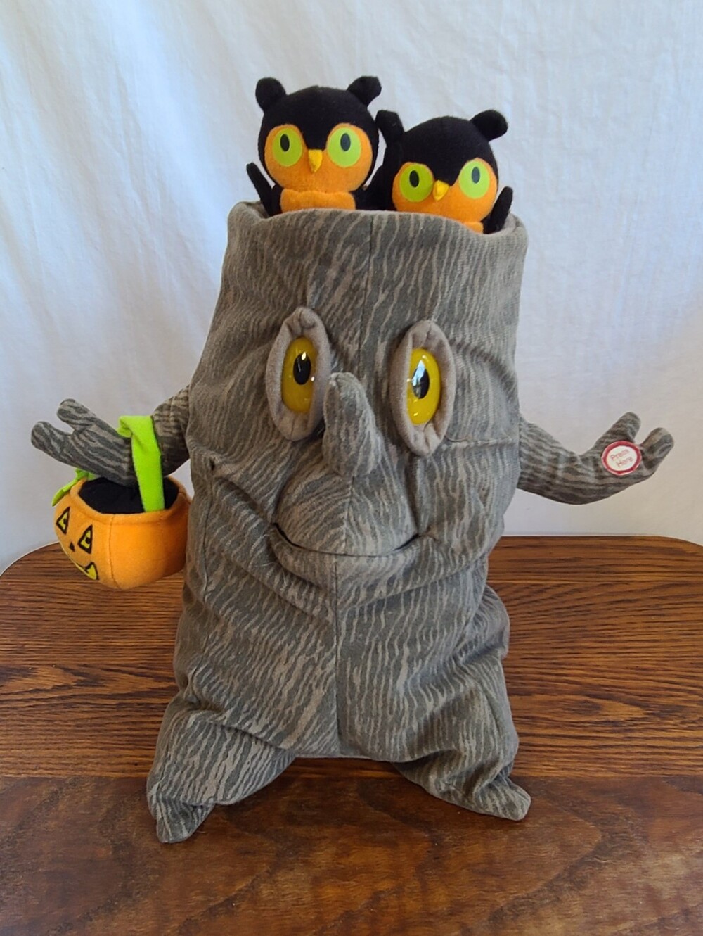 Hallmark SPOOKY TREE Owls Plush 11" Singing/lights/dancing HALLOWEEN Animated
